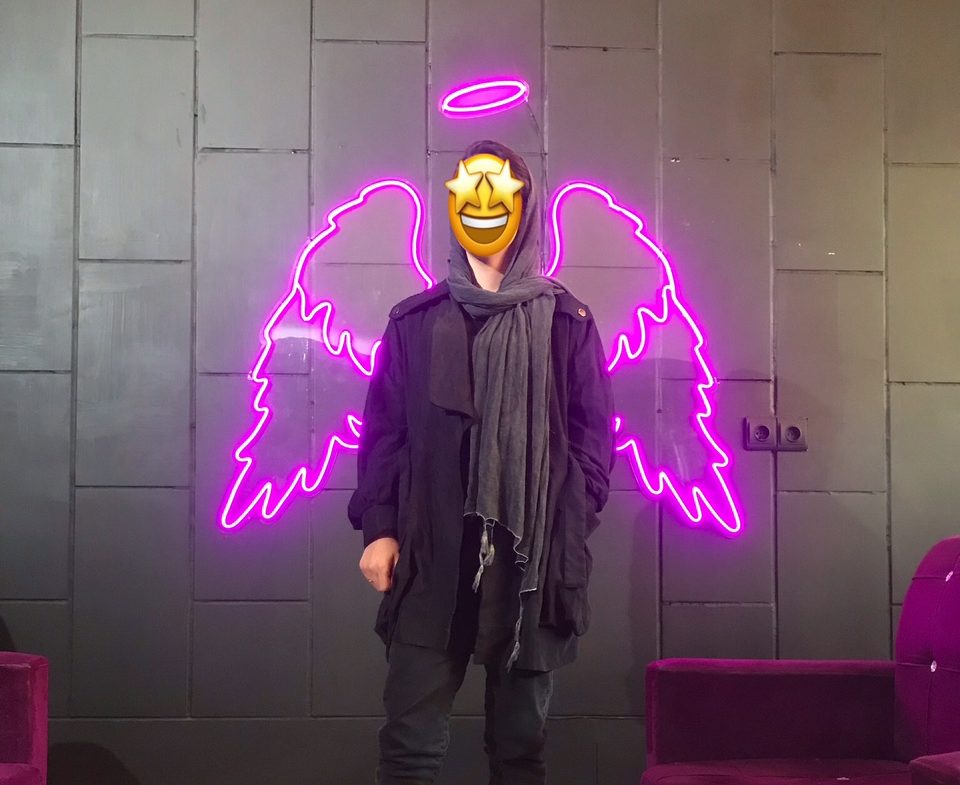 نئون بال فرشته